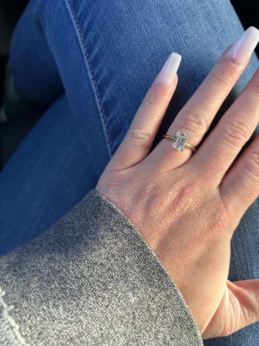 Emerald-Cut Diamond Solitaire