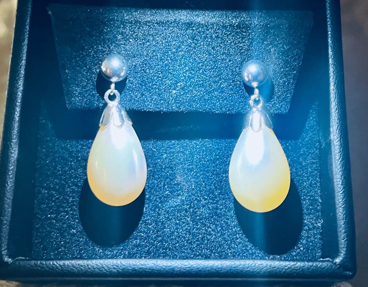 Inherited Drop Earrings, Reset