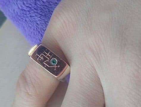 Hand-Engraved Gold Signet Ring